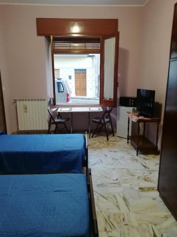 Casa Ai Cappuccini Apartment Randazzo Bagian luar foto