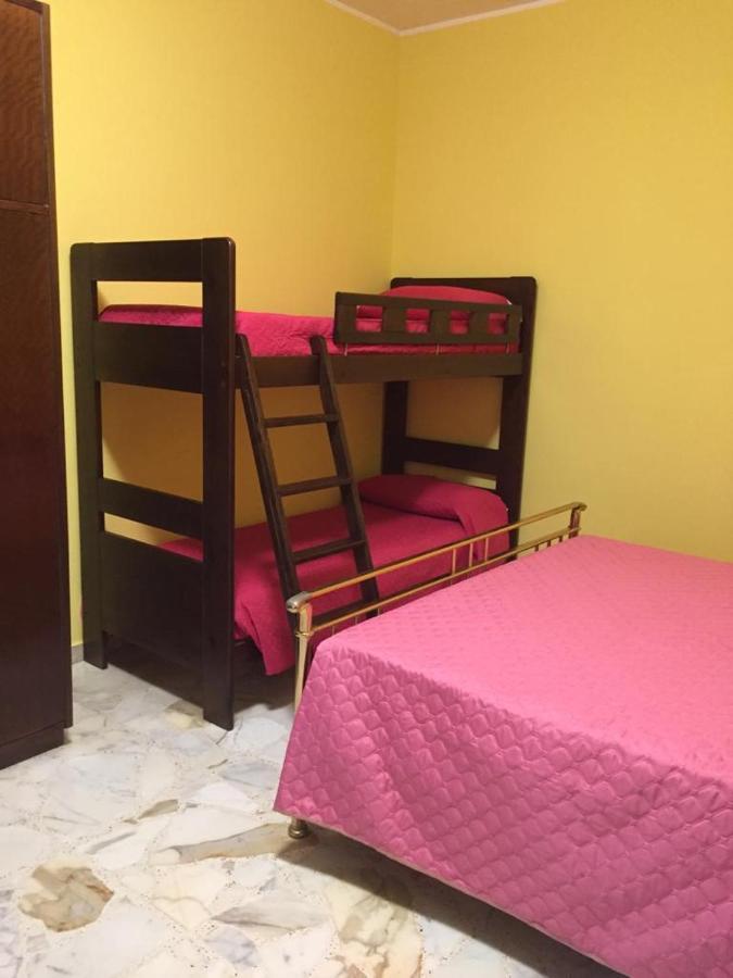 Casa Ai Cappuccini Apartment Randazzo Bagian luar foto